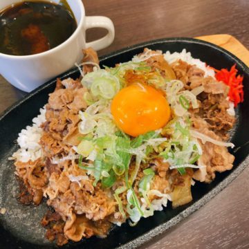 20日のランチは牛丼！＆ネギ玉牛丼！